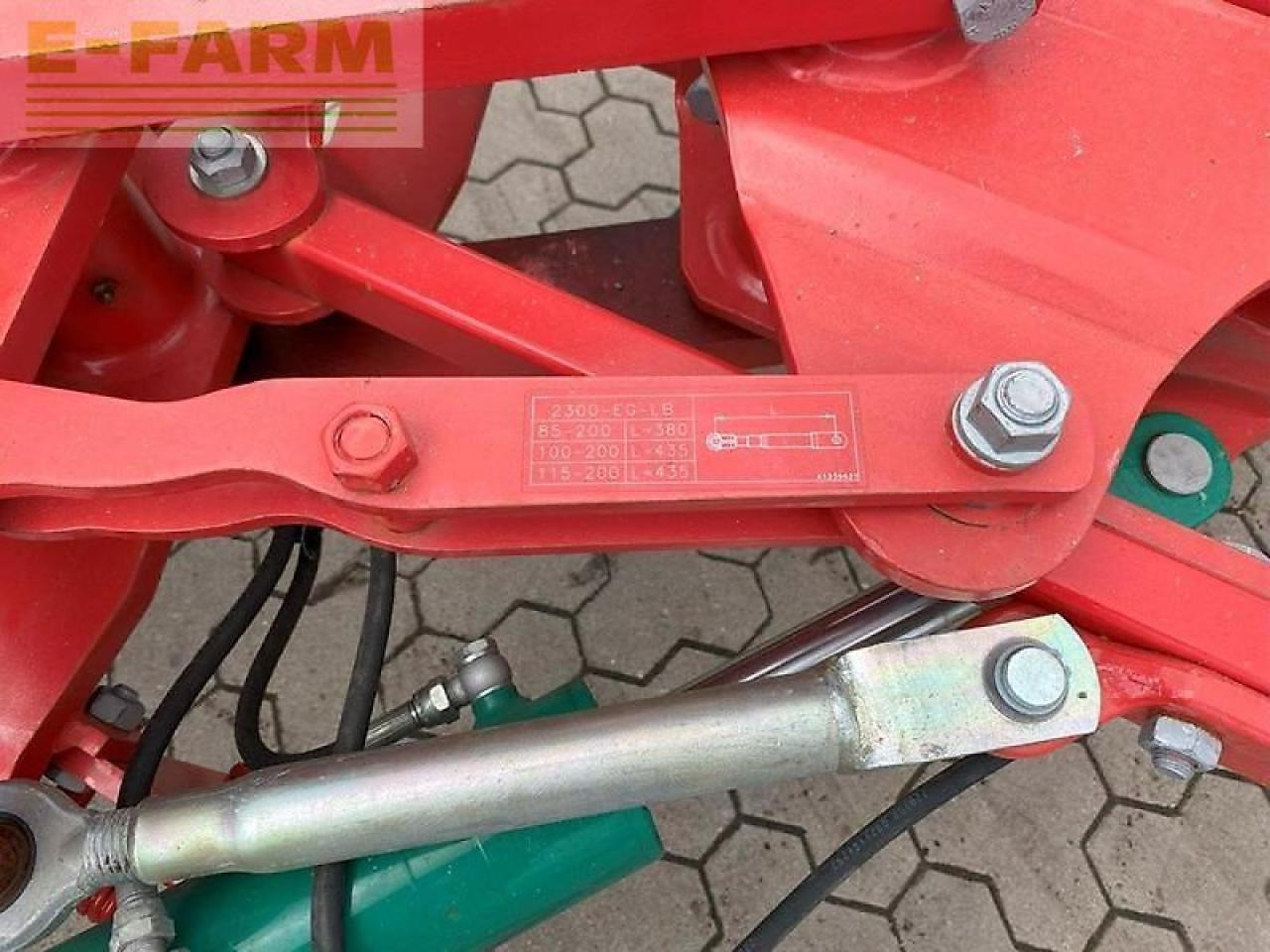 Kverneland kverneland 2300s-100 5 schar - Plūgas: foto 3 Kverneland kverneland 2300s-100 5 schar - Plūgas: foto 3