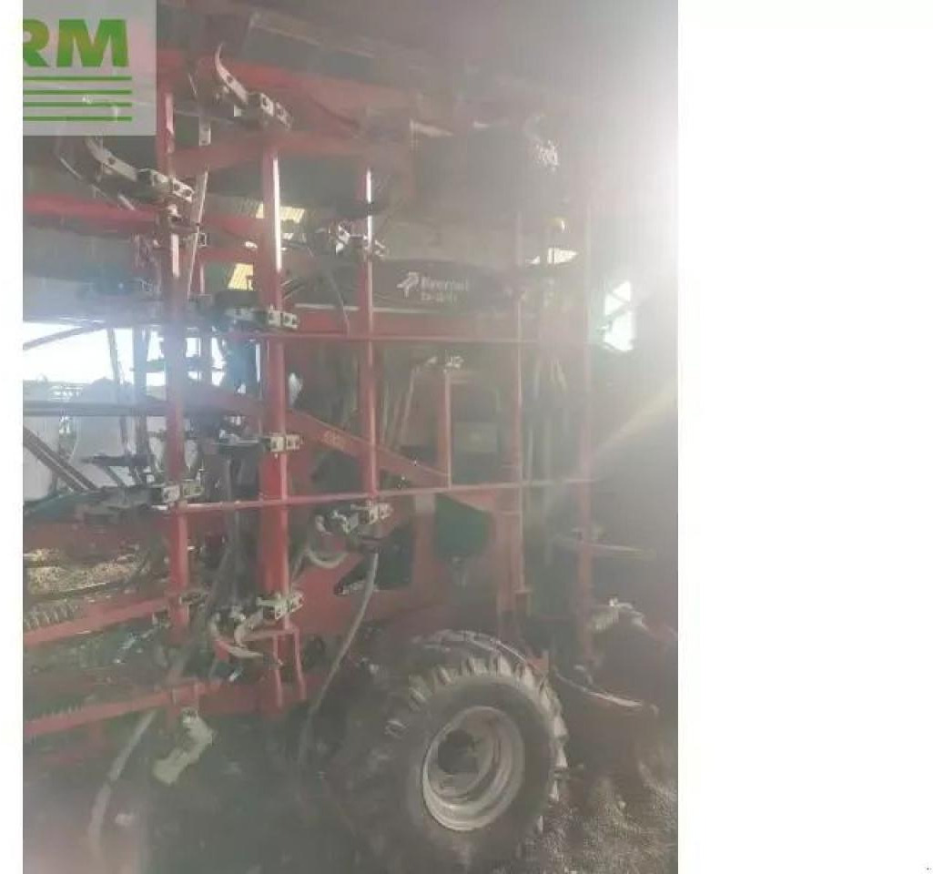 Kverneland ts-drill6000 - Tikslaus išsėjimo sėjamoji: foto 5 Kverneland ts-drill6000 - Tikslaus išsėjimo sėjamoji: foto 5