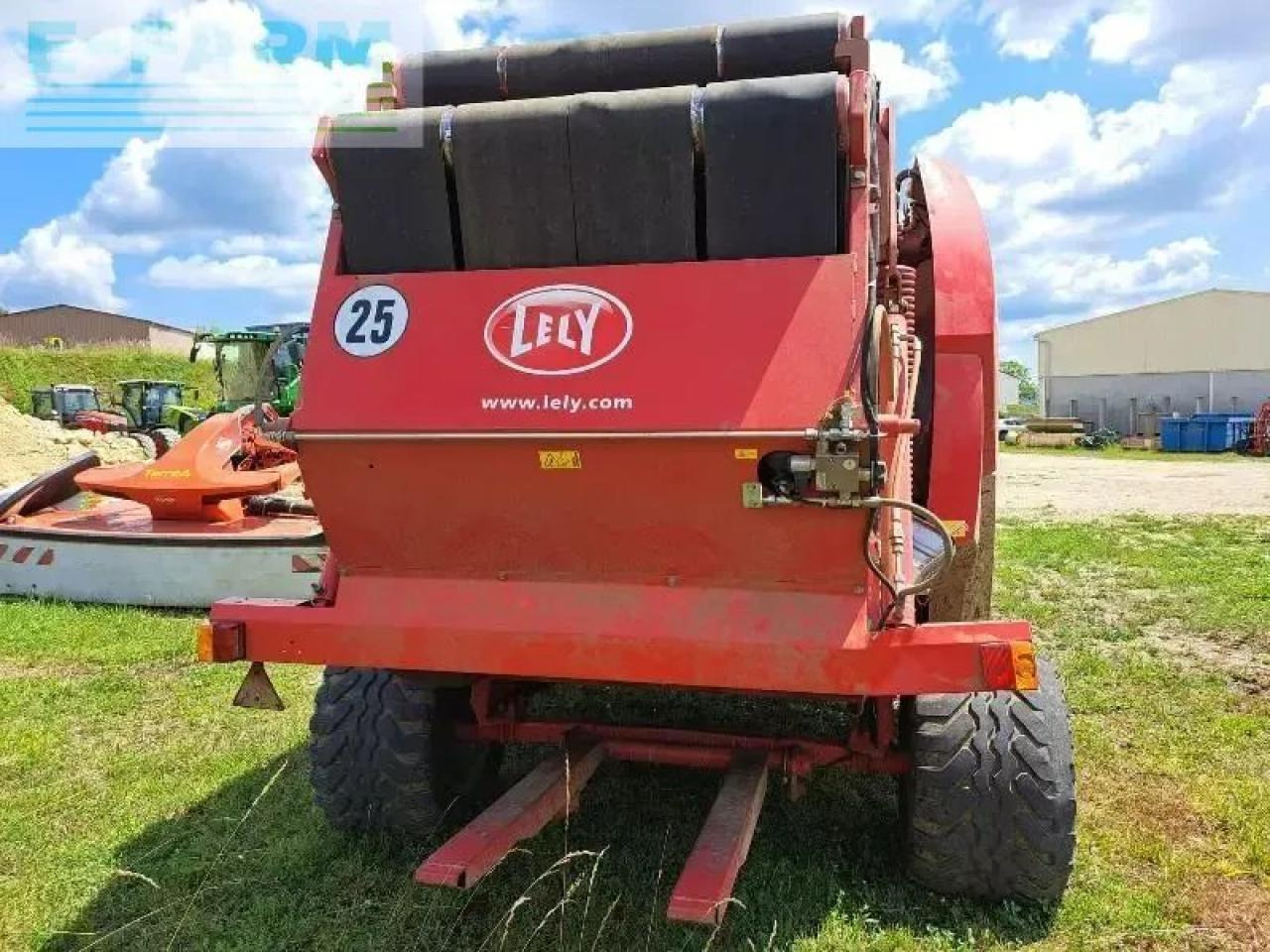 Lely rp 445 - Stačiakampių ryšulių presas: foto 5 Lely rp 445 - Stačiakampių ryšulių presas: foto 5