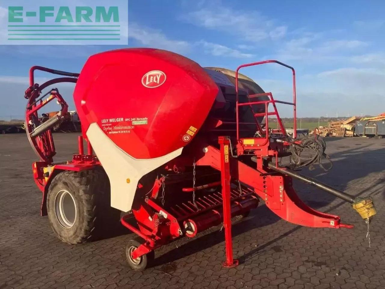 Lely tornado 245 rp - Stačiakampių ryšulių presas: foto 2 Lely tornado 245 rp - Stačiakampių ryšulių presas: foto 2
