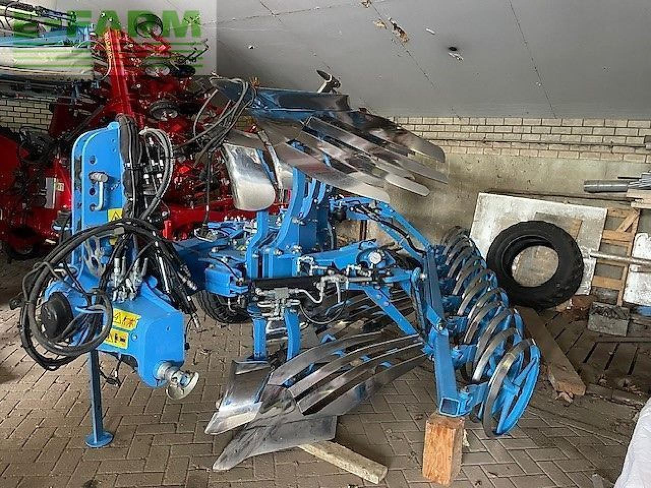Lemken juwel 7 v 4 n 100 met flexpack - Plūgas: foto 1 Lemken juwel 7 v 4 n 100 met flexpack - Plūgas: foto 1
