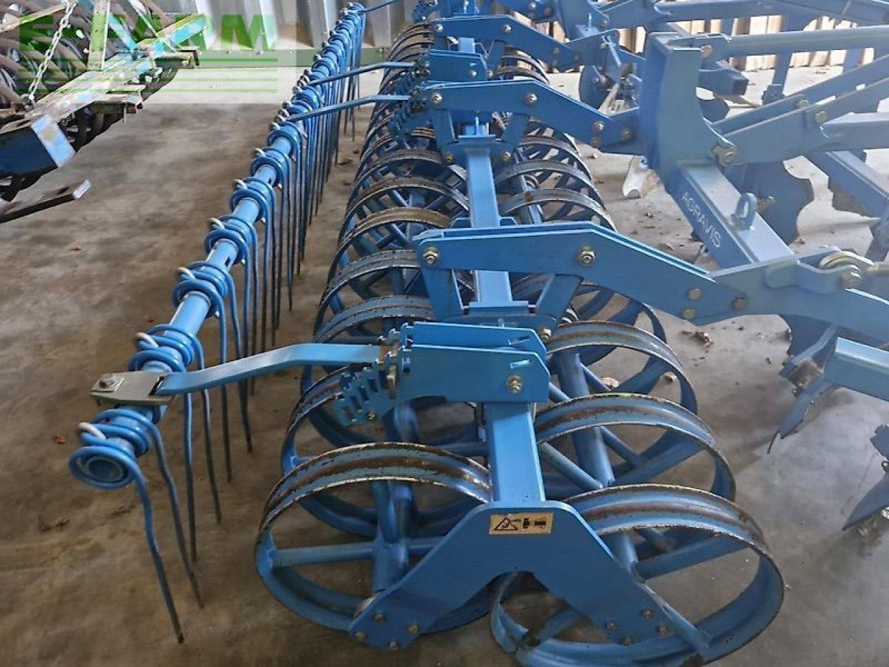 Lemken karat 9/400 - Kultivatorius: foto 5 Lemken karat 9/400 - Kultivatorius: foto 5