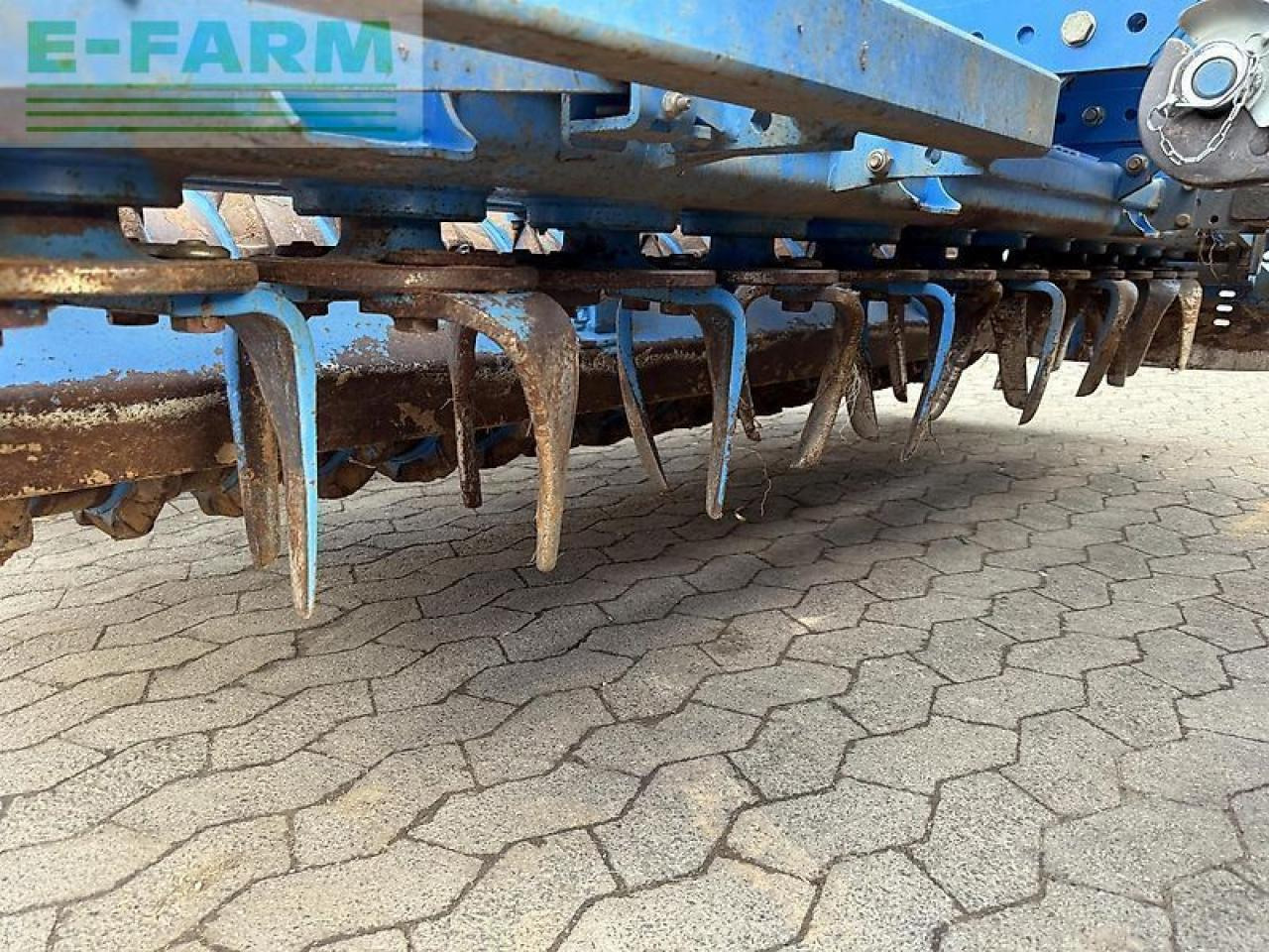 Lemken solitär 8/300 + zirkon 8 - Sėjamoji: foto 5 Lemken solitär 8/300 + zirkon 8 - Sėjamoji: foto 5