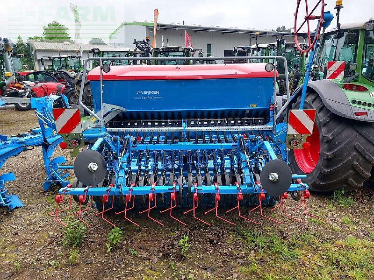 Lemken zirkon 12/300 + saphir 9/300 - Žemės dirbimo technika: foto 1 Lemken zirkon 12/300 + saphir 9/300 - Žemės dirbimo technika: foto 1