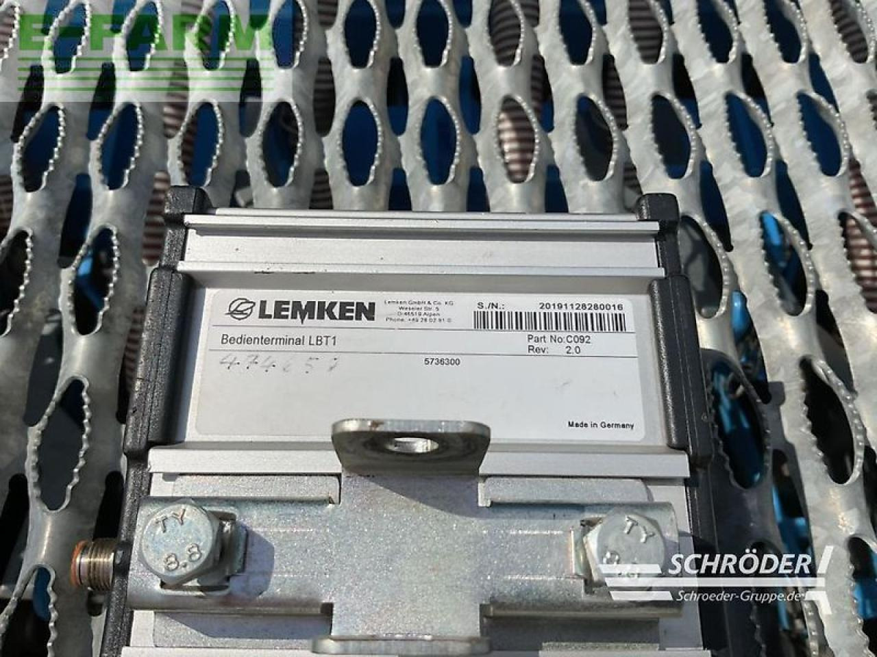 Lemken zirkon 8/300 + saphir 7/300-ds 125 - Sėjamoji: foto 2 Lemken zirkon 8/300 + saphir 7/300-ds 125 - Sėjamoji: foto 2