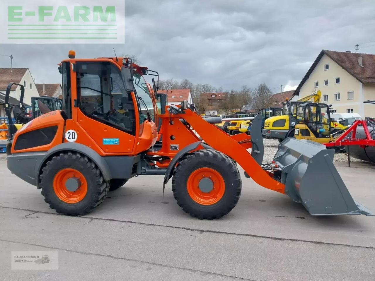 Liebherr 508 - Mini ekskavatorius: foto 3 Liebherr 508 - Mini ekskavatorius: foto 3