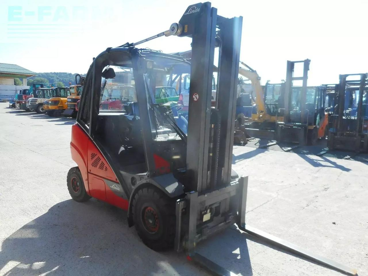 Linde h30d-02 triplex 5,5m + ss + halbkabine - Šakinis krautuvas: foto 5 Linde h30d-02 triplex 5,5m + ss + halbkabine - Šakinis krautuvas: foto 5
