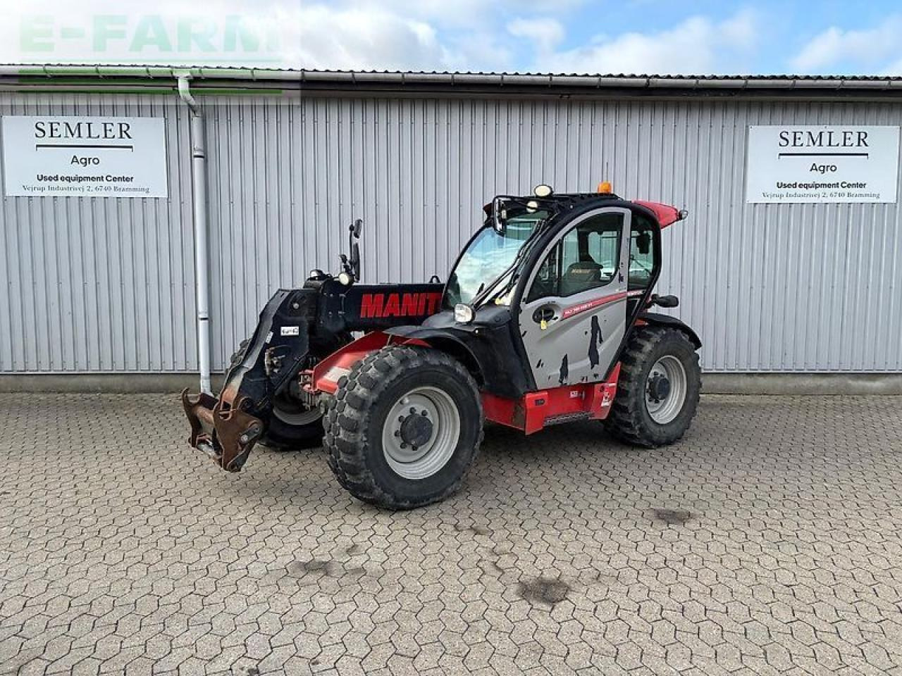 Manitou 741 - Teleskopinis krautuvas: foto 1 Manitou 741 - Teleskopinis krautuvas: foto 1