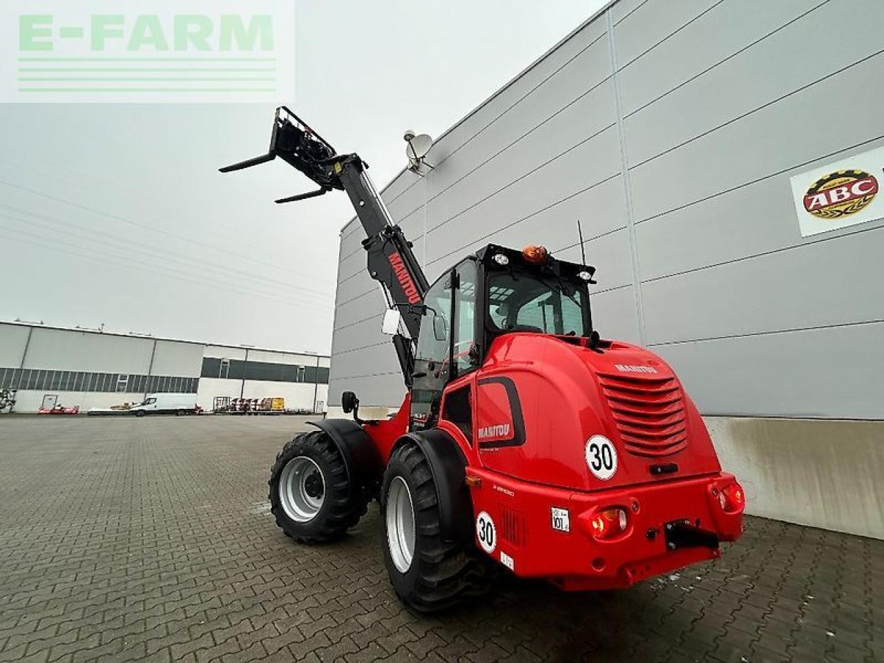 Manitou mla-t 516-75 h - Teleskopinis krautuvas: foto 2 Manitou mla-t 516-75 h - Teleskopinis krautuvas: foto 2