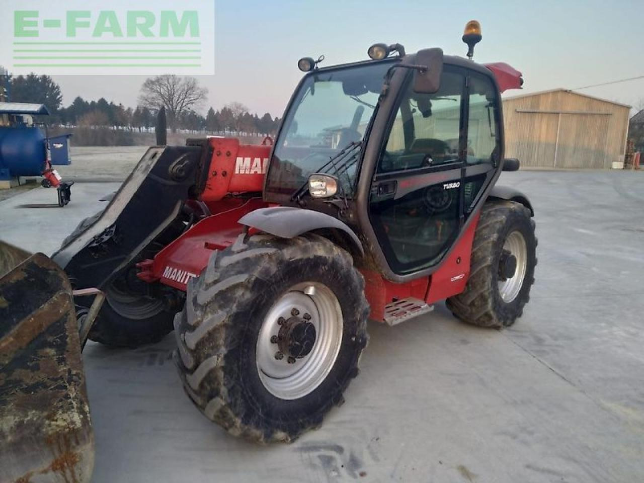 Manitou mlt 634-120 lsu - Teleskopinis krautuvas: foto 4 Manitou mlt 634-120 lsu - Teleskopinis krautuvas: foto 4