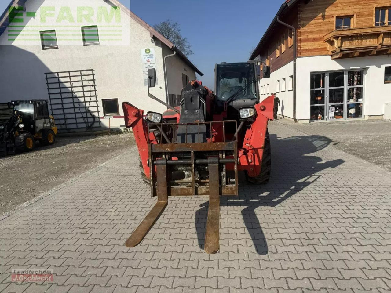 Manitou mt 1436 r privilege - Šakinis krautuvas: foto 4 Manitou mt 1436 r privilege - Šakinis krautuvas: foto 4