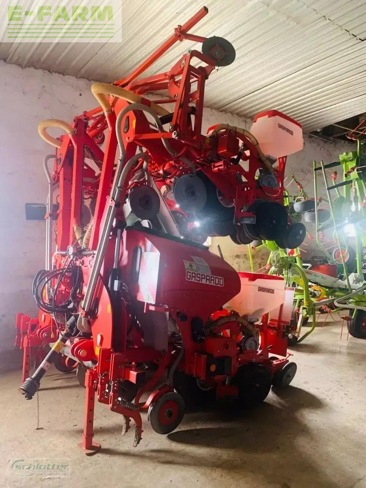Maschio mirka 8 reihen - Tikslaus išsėjimo sėjamoji: foto 1 Maschio mirka 8 reihen - Tikslaus išsėjimo sėjamoji: foto 1