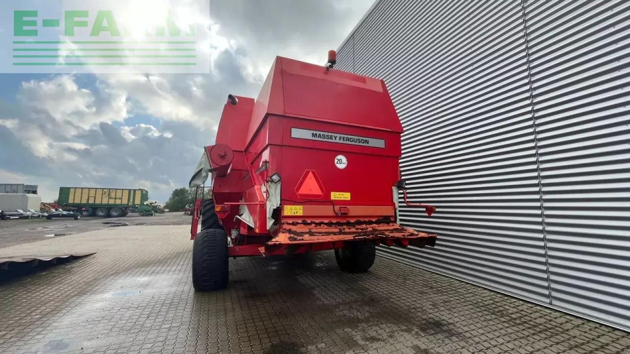 Massey Ferguson 40 - Derliaus nuėmimo kombainas: foto 4 Massey Ferguson 40 - Derliaus nuėmimo kombainas: foto 4