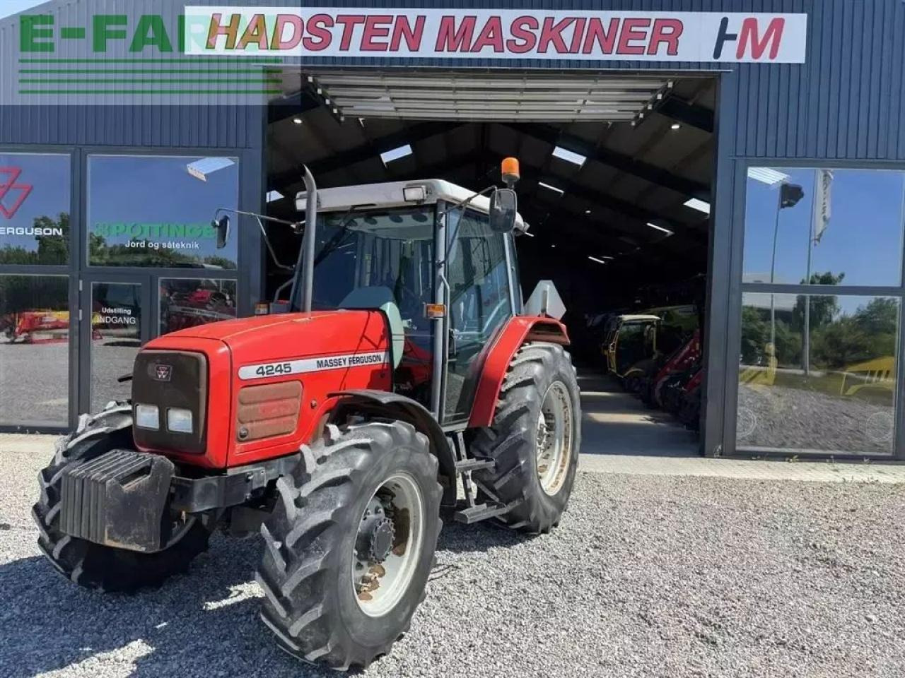 Massey Ferguson 4245 - Traktorius: foto 2 Massey Ferguson 4245 - Traktorius: foto 2