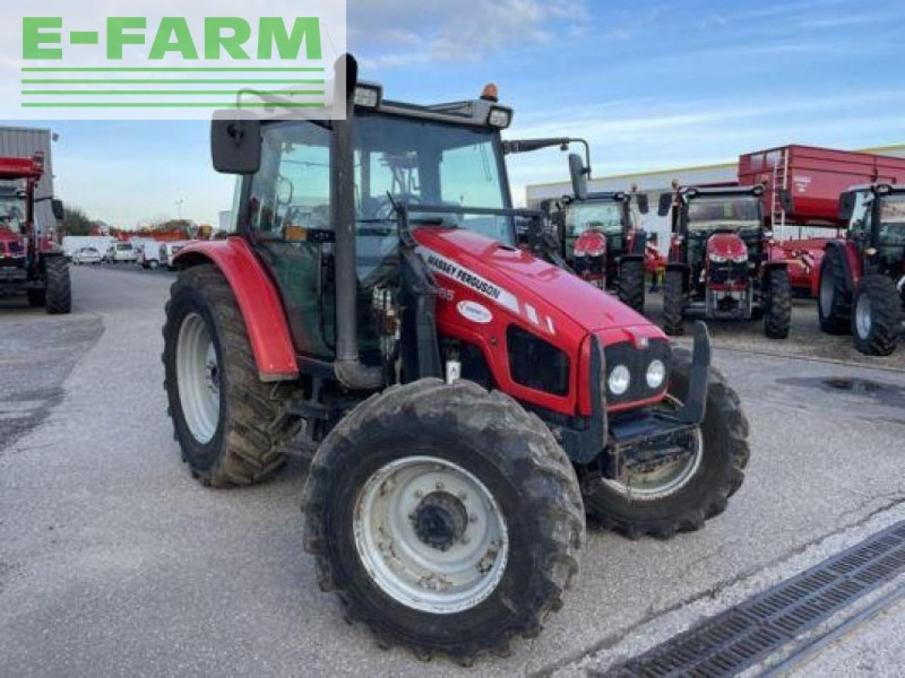 Massey Ferguson 5455 - Traktorius: foto 2 Massey Ferguson 5455 - Traktorius: foto 2