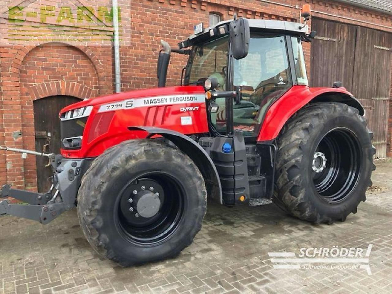 Massey Ferguson 7719 s dyna-vt new exclusive Exclusive - Traktorius: foto 1 Massey Ferguson 7719 s dyna-vt new exclusive Exclusive - Traktorius: foto 1