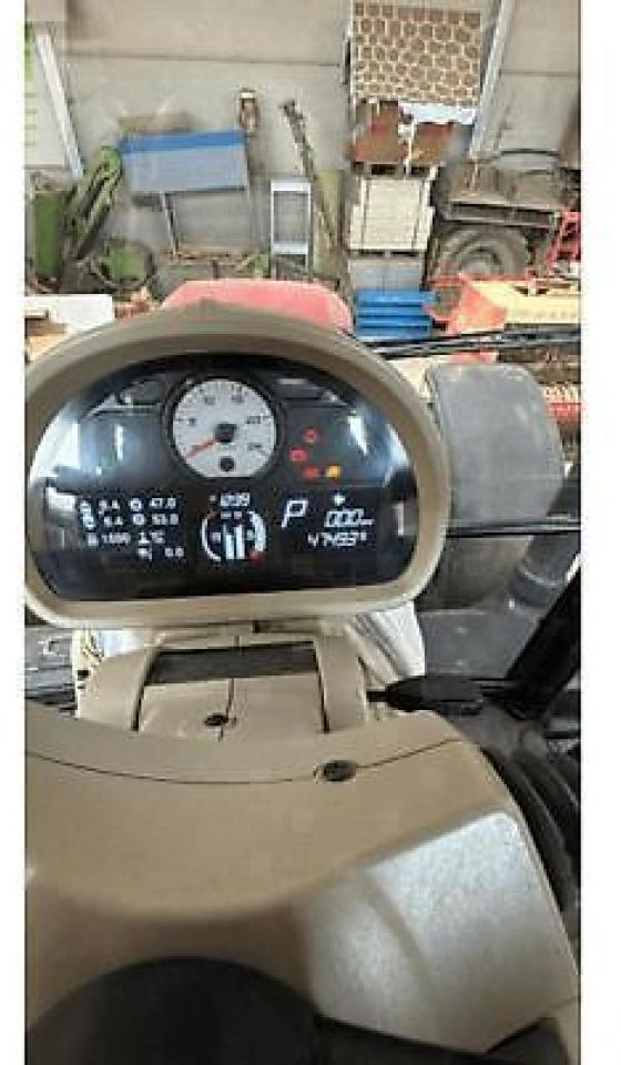 Massey Ferguson 7719s - Traktorius: foto 4 Massey Ferguson 7719s - Traktorius: foto 4
