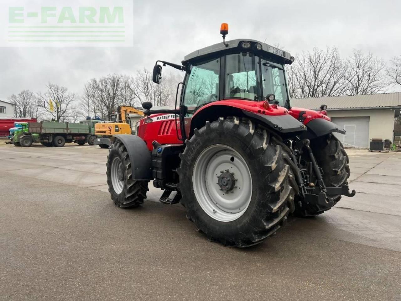 Massey Ferguson 7726 - Traktorius: foto 2 Massey Ferguson 7726 - Traktorius: foto 2