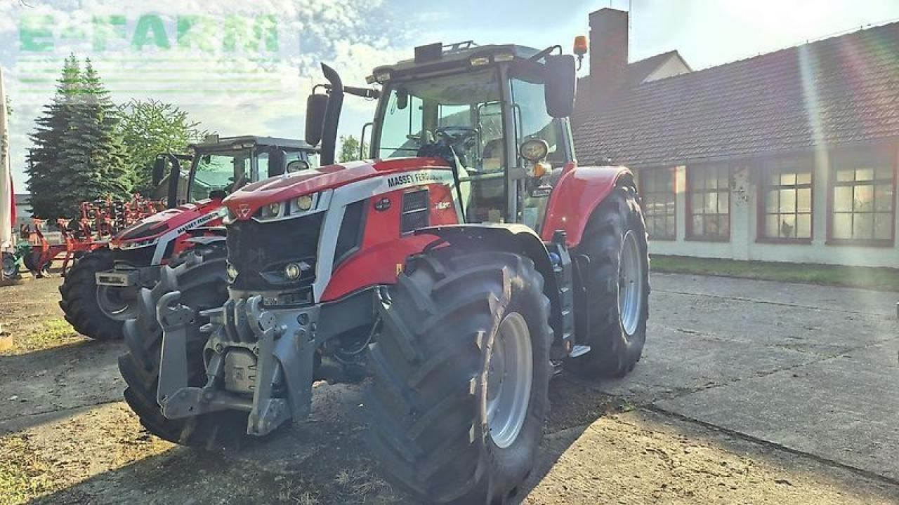 Massey Ferguson 7s.210 dyna-vt exclusive Exclusive - Traktorius: foto 3 Massey Ferguson 7s.210 dyna-vt exclusive Exclusive - Traktorius: foto 3