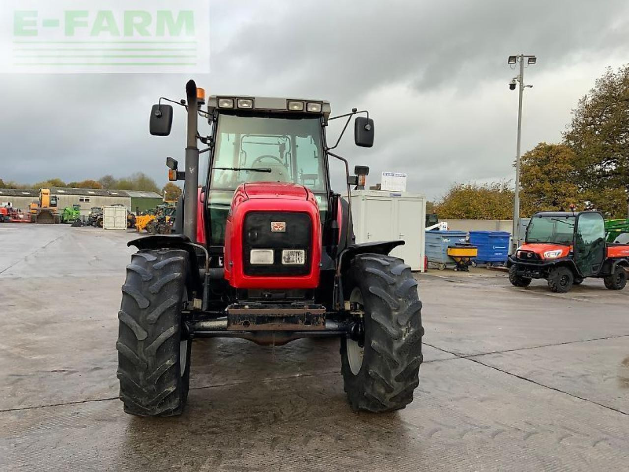 Massey Ferguson 8220 xtra power control tractor (st24304) Xtra - Traktorius: foto 3 Massey Ferguson 8220 xtra power control tractor (st24304) Xtra - Traktorius: foto 3