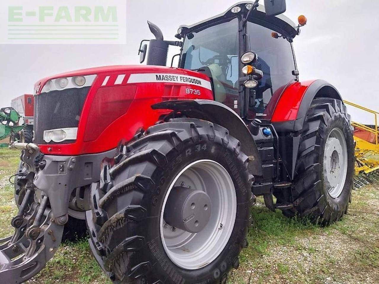 Massey Ferguson 8735 dvt - Traktorius: foto 1 Massey Ferguson 8735 dvt - Traktorius: foto 1