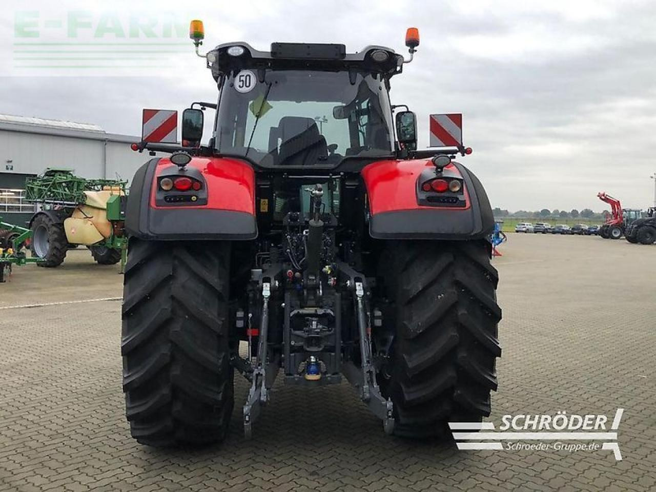 Massey Ferguson 8735 s dyna-vt new exclusive Exclusive - Traktorius: foto 4 Massey Ferguson 8735 s dyna-vt new exclusive Exclusive - Traktorius: foto 4