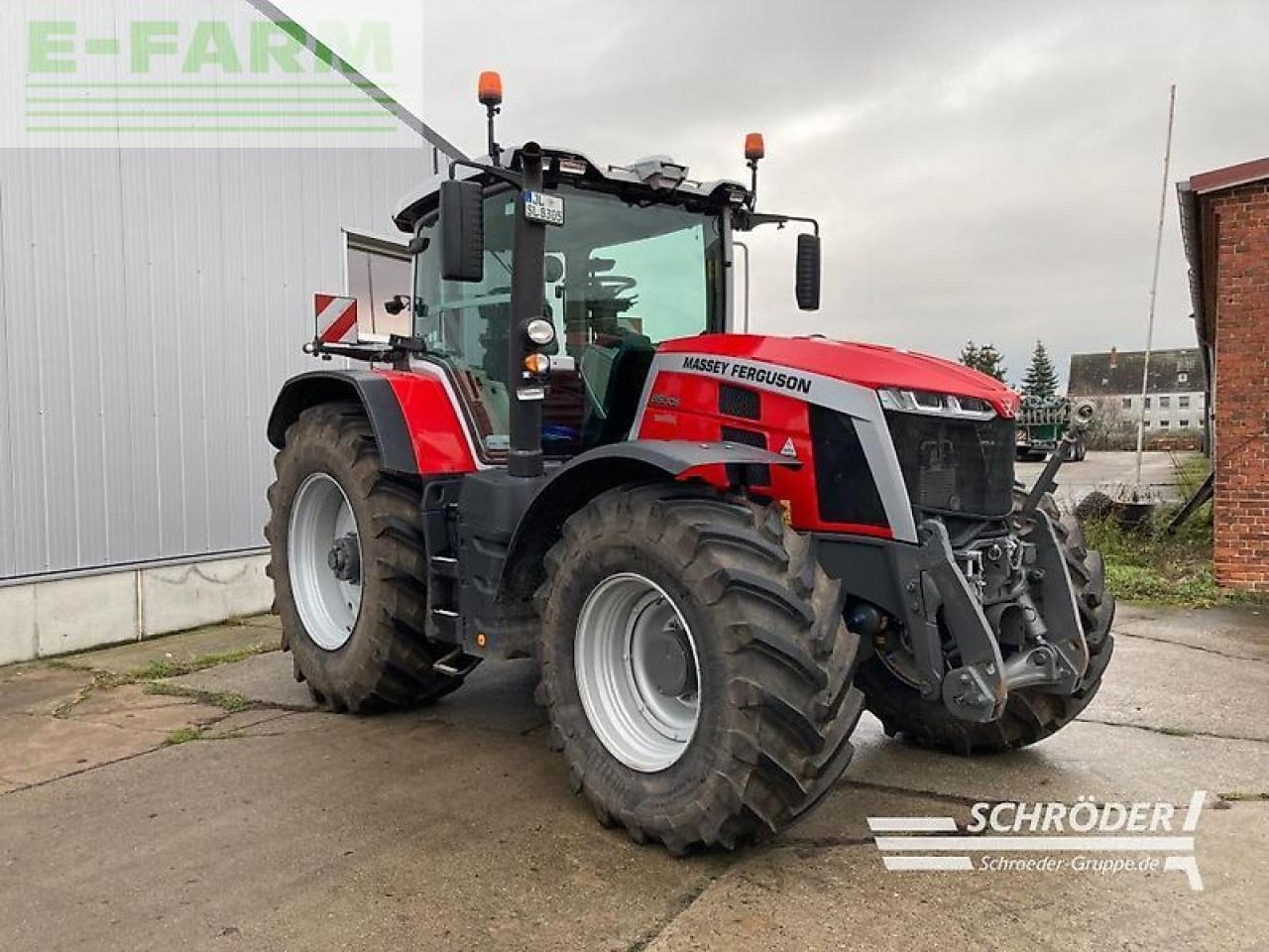 Massey Ferguson 8s.305 dyna-vt exclusive Exclusive - Traktorius: foto 4 Massey Ferguson 8s.305 dyna-vt exclusive Exclusive - Traktorius: foto 4