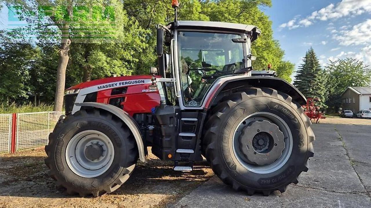 Massey Ferguson 8s.305 dyna-vt exclusive Exclusive - Traktorius: foto 4 Massey Ferguson 8s.305 dyna-vt exclusive Exclusive - Traktorius: foto 4