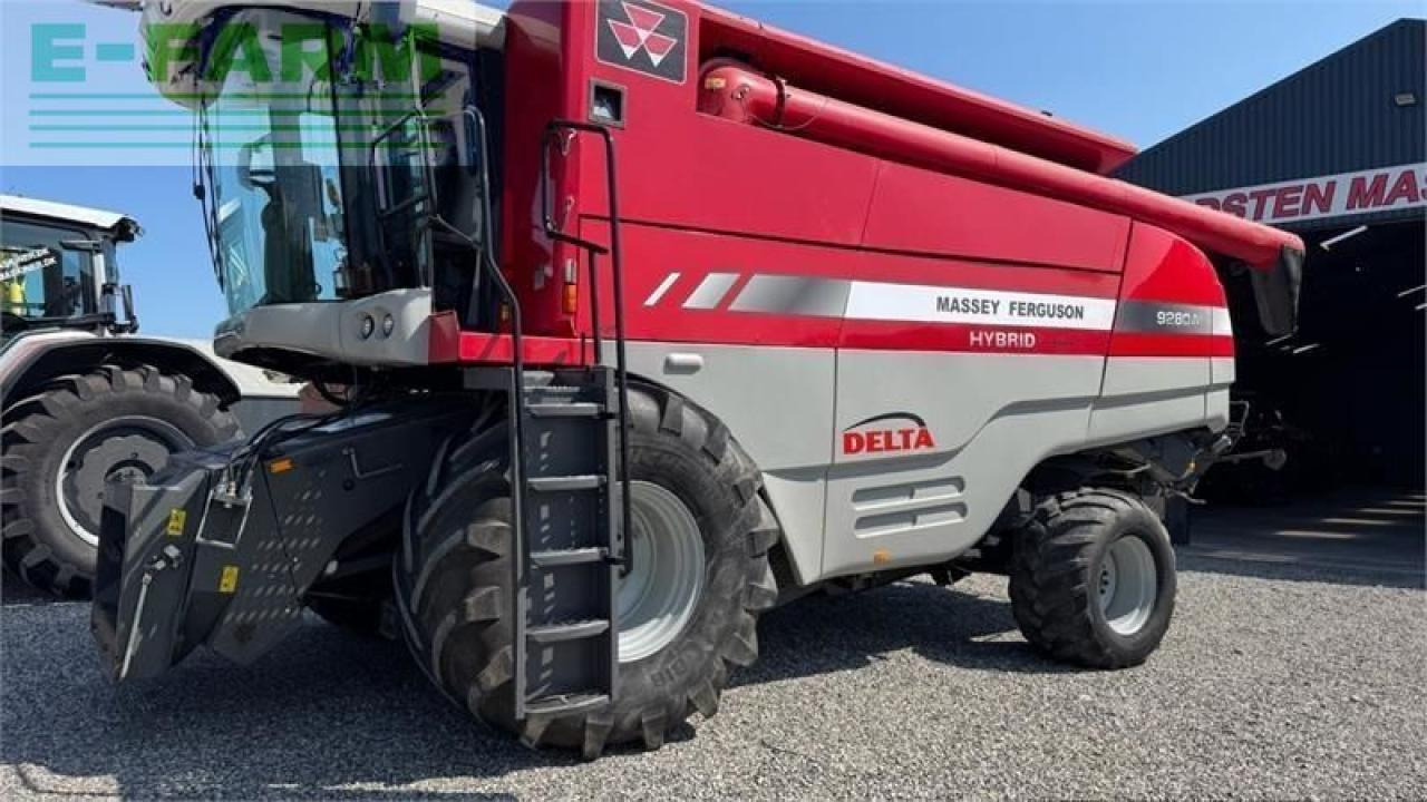Massey Ferguson 9280 delta hybrid 4wd-30 fods - Derliaus nuėmimo kombainas: foto 1 Massey Ferguson 9280 delta hybrid 4wd-30 fods - Derliaus nuėmimo kombainas: foto 1