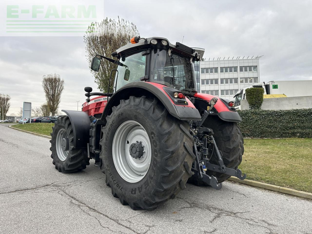 Massey Ferguson mf 8737 - Traktorius: foto 5 Massey Ferguson mf 8737 - Traktorius: foto 5