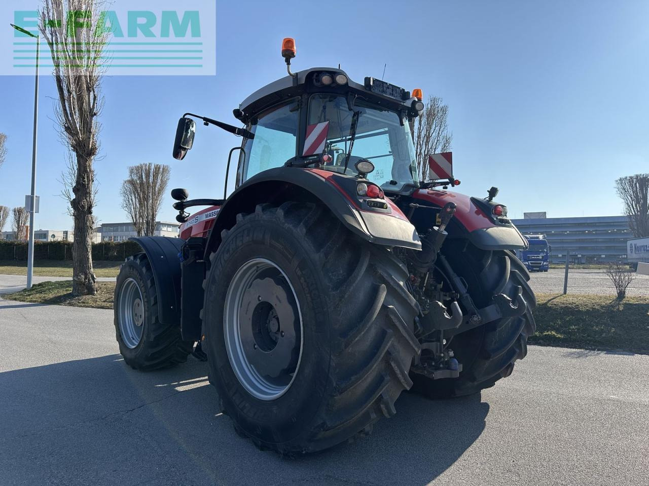Massey Ferguson mf 8740 s (stage v) - Traktorius: foto 5 Massey Ferguson mf 8740 s (stage v) - Traktorius: foto 5