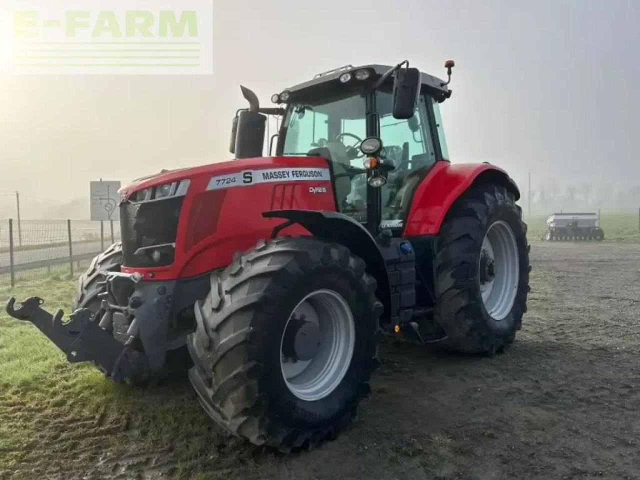 Massey Ferguson mf7724s - Traktorius: foto 1 Massey Ferguson mf7724s - Traktorius: foto 1