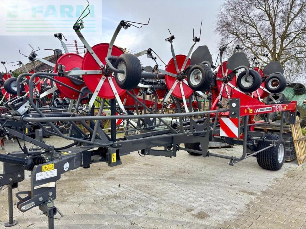 Massey Ferguson td 1310 x trc, wie neu ! - Šieno grėblys/ Vartytuvas: foto 3 Massey Ferguson td 1310 x trc, wie neu ! - Šieno grėblys/ Vartytuvas: foto 3