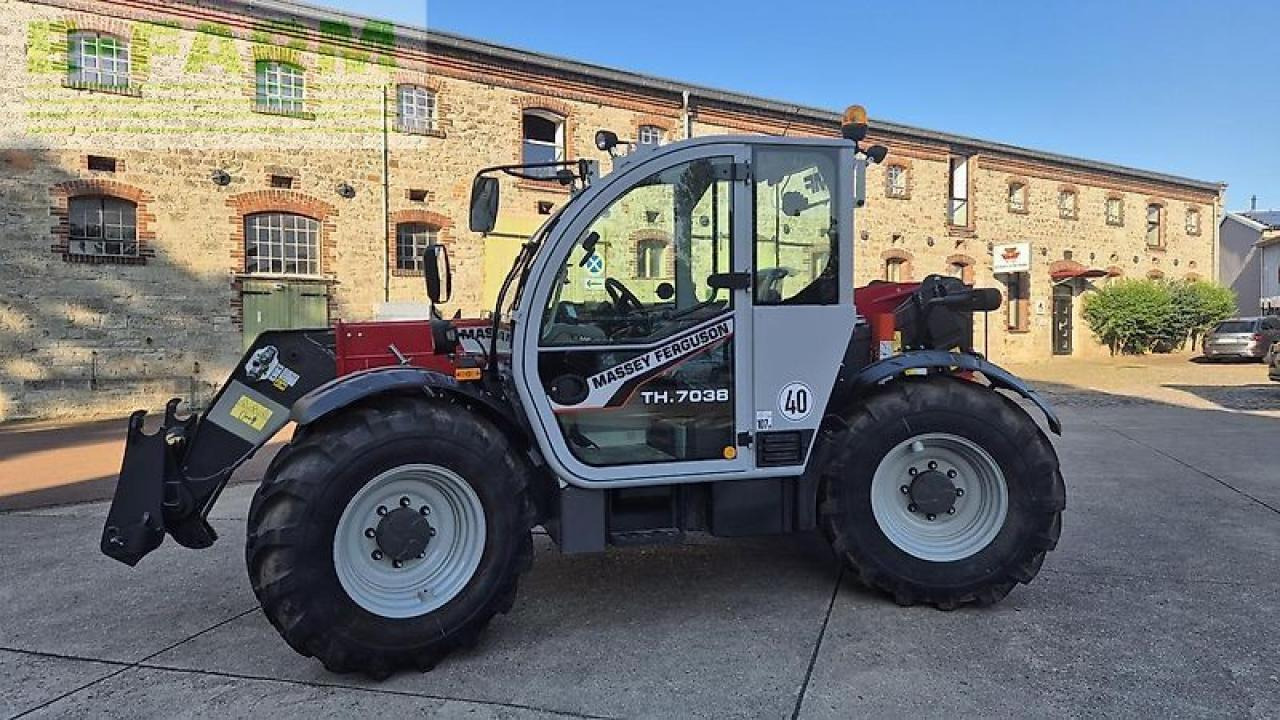 Massey Ferguson th.7038 - Teleskopinis krautuvas: foto 2 Massey Ferguson th.7038 - Teleskopinis krautuvas: foto 2