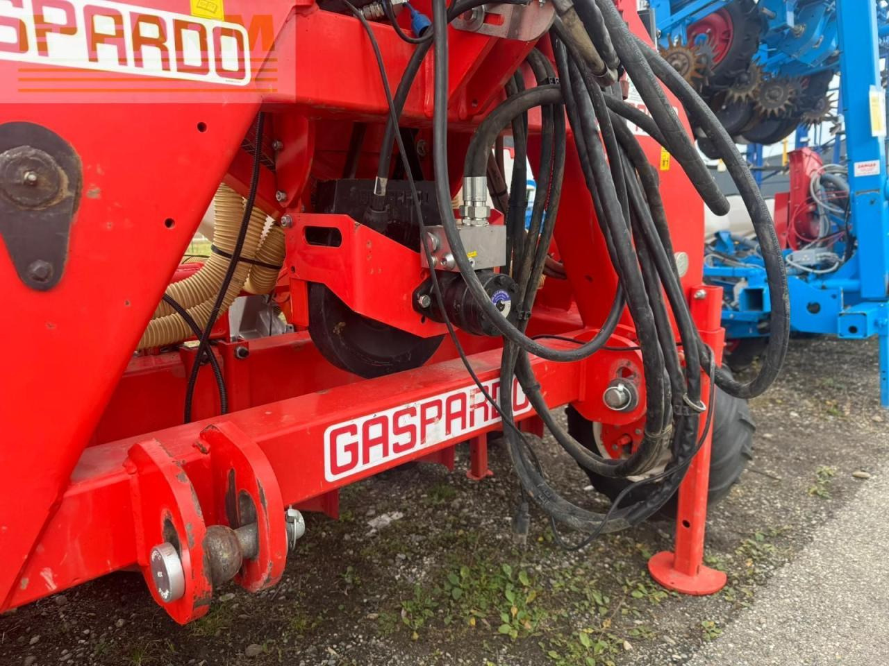 Mustang manta 12 x 50 - Tikslaus išsėjimo sėjamoji: foto 5 Mustang manta 12 x 50 - Tikslaus išsėjimo sėjamoji: foto 5