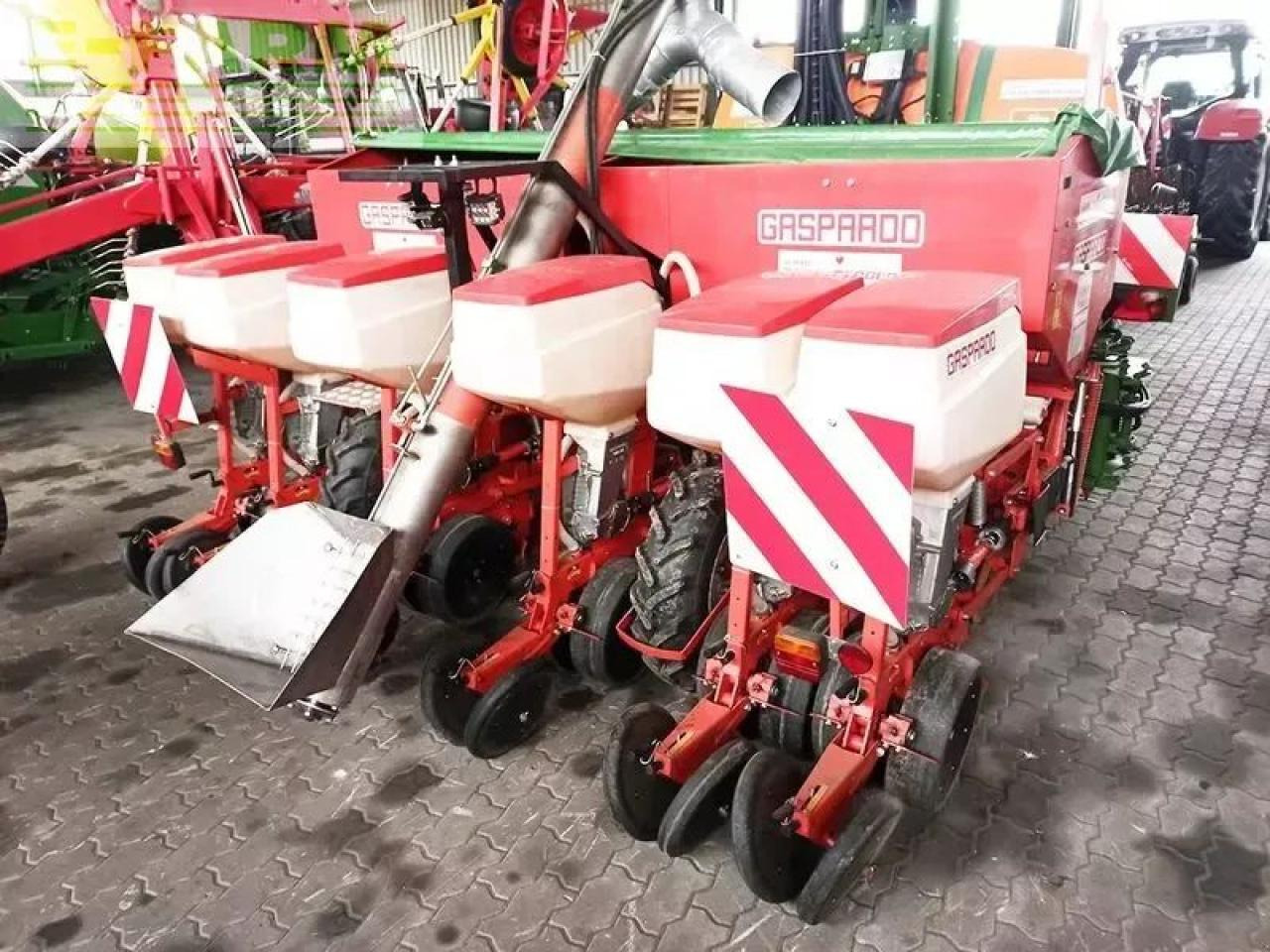 Mustang mte 300 6-reihige einzelkornsämaschine t - Tikslaus išsėjimo sėjamoji: foto 4 Mustang mte 300 6-reihige einzelkornsämaschine t - Tikslaus išsėjimo sėjamoji: foto 4