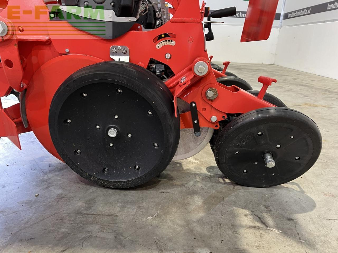 Mustang mtr 4 reihen - Tikslaus išsėjimo sėjamoji: foto 5 Mustang mtr 4 reihen - Tikslaus išsėjimo sėjamoji: foto 5