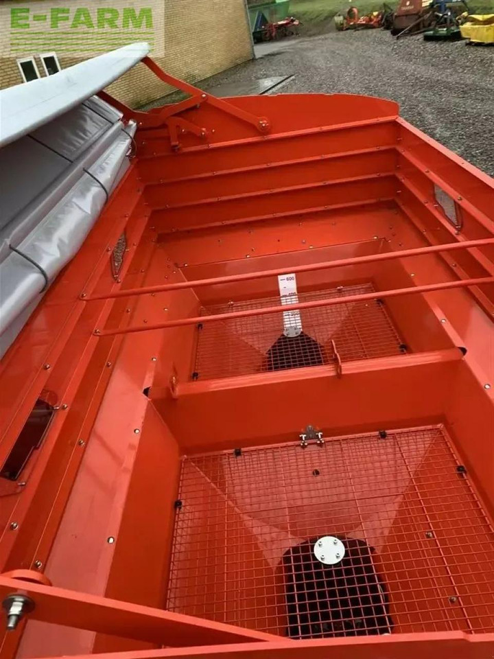 Mustang primo ew isotronic 320 - Trąšų barstytuvas: foto 5 Mustang primo ew isotronic 320 - Trąšų barstytuvas: foto 5