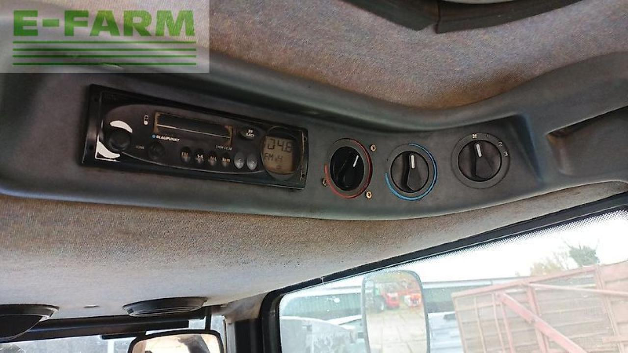 Traktorius New Holland 8560: foto 9