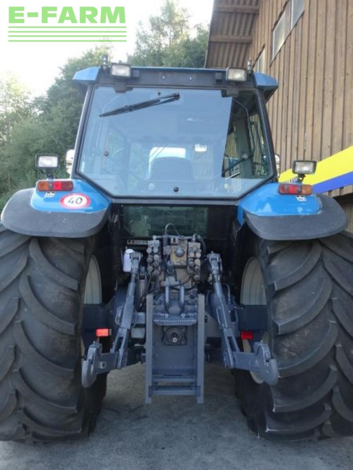 New Holland 8560/m160 - Traktorius: foto 3 New Holland 8560/m160 - Traktorius: foto 3