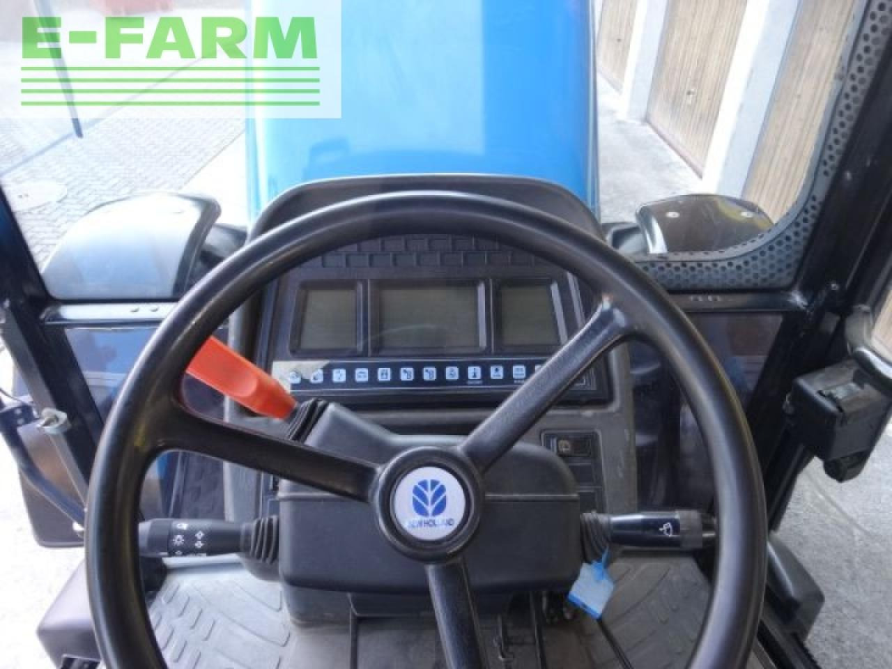 New Holland 8560/m160 - Traktorius: foto 4 New Holland 8560/m160 - Traktorius: foto 4