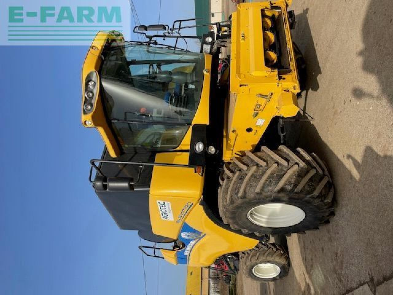 New Holland CX6090 - Derliaus nuėmimo kombainas: foto 3 New Holland CX6090 - Derliaus nuėmimo kombainas: foto 3