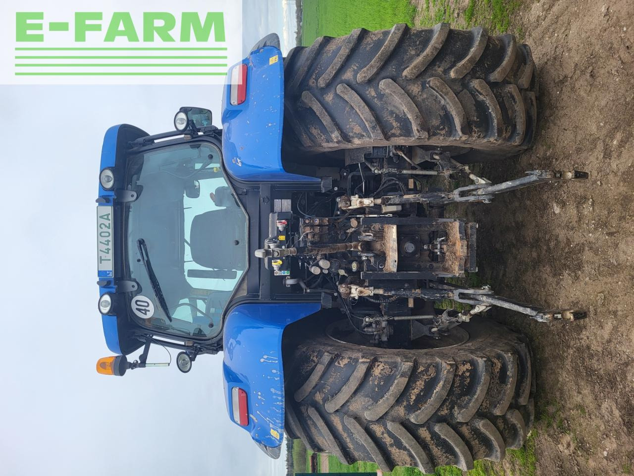 New Holland T 7.185 - Traktorius: foto 3 New Holland T 7.185 - Traktorius: foto 3