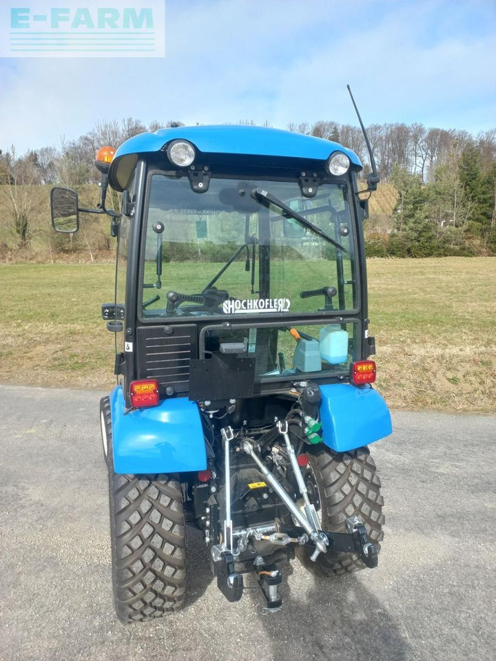 New Holland boomer 25 - Traktorius: foto 2 New Holland boomer 25 - Traktorius: foto 2