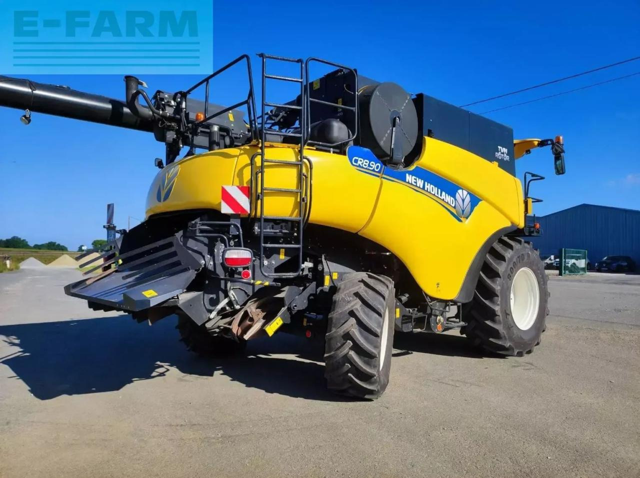 New Holland cr8.90 - Derliaus nuėmimo kombainas: foto 3 New Holland cr8.90 - Derliaus nuėmimo kombainas: foto 3