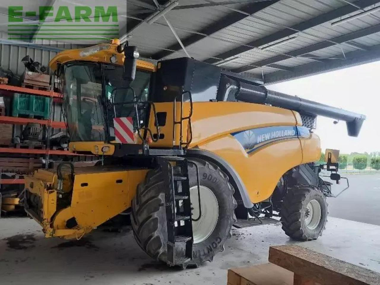 New Holland cr9080 - Derliaus nuėmimo kombainas: foto 2 New Holland cr9080 - Derliaus nuėmimo kombainas: foto 2