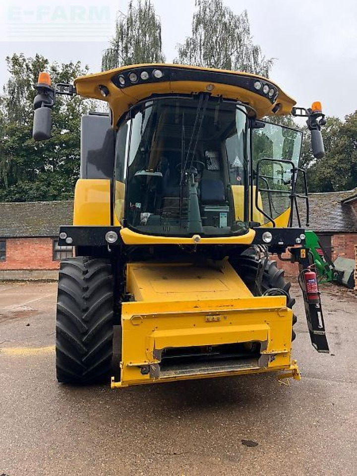 New Holland cx5.90 - Derliaus nuėmimo kombainas: foto 5 New Holland cx5.90 - Derliaus nuėmimo kombainas: foto 5