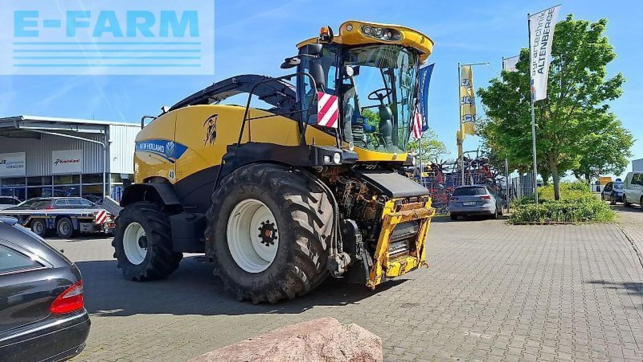 New Holland fr 700 / fr700 - Pašarų kombainas: foto 4 New Holland fr 700 / fr700 - Pašarų kombainas: foto 4