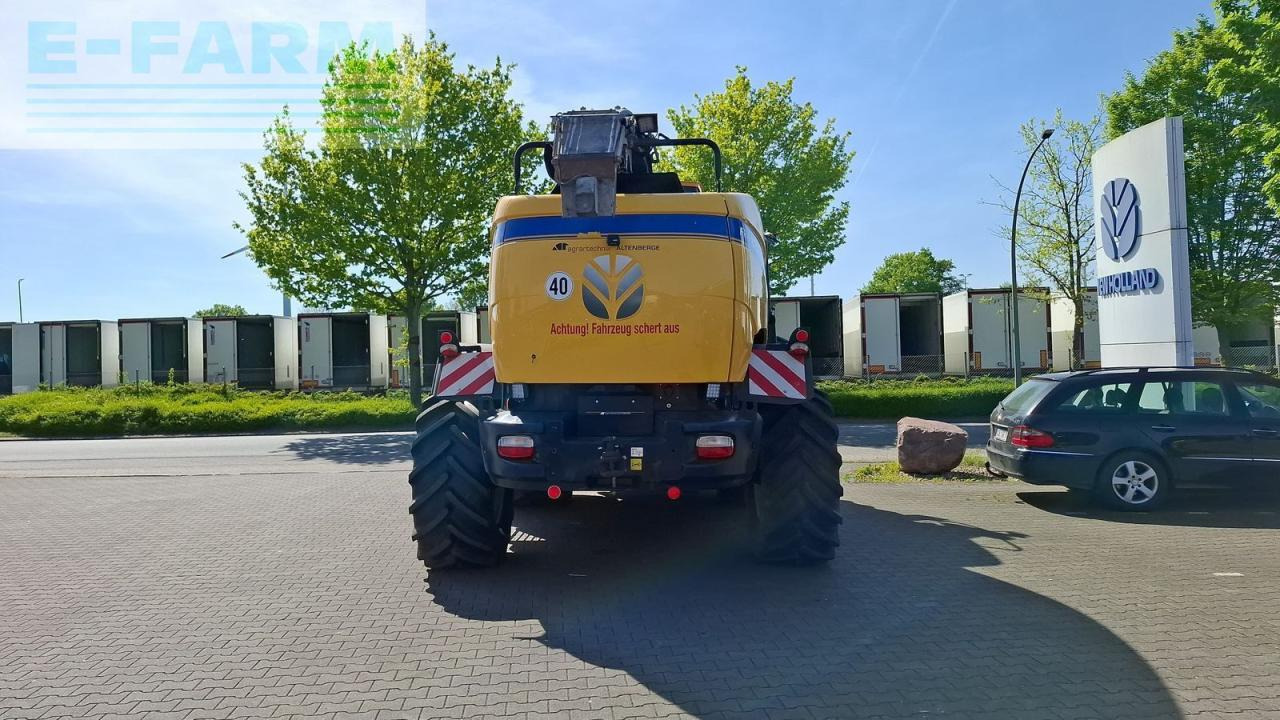 New Holland fr 700 / fr700 - Pašarų kombainas: foto 5 New Holland fr 700 / fr700 - Pašarų kombainas: foto 5