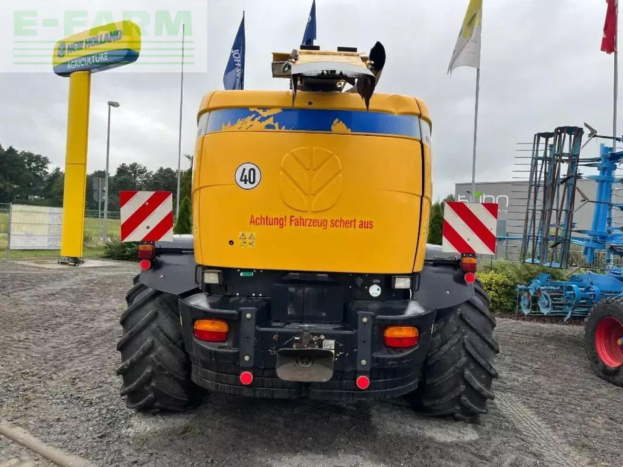 New Holland fr 9050 - Pašarų kombainas: foto 5 New Holland fr 9050 - Pašarų kombainas: foto 5